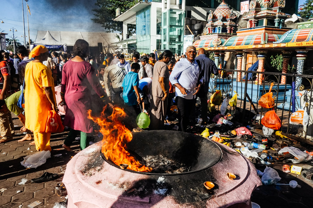 cave batu thaipusam malaysia