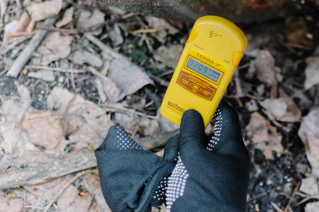 chernobyl tour radiation meter