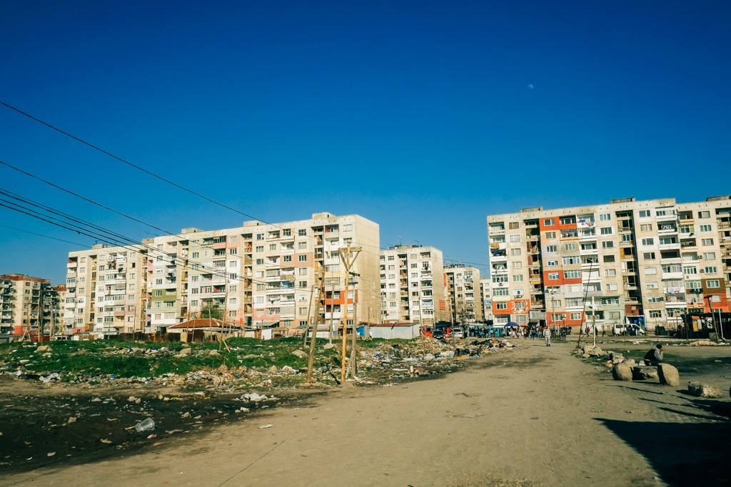 Alone In The Largest Roma Ghetto - Stolipinovo 🇧🇬