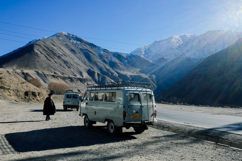 road from Khujand to Dushanbe