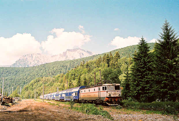 romania train brasov