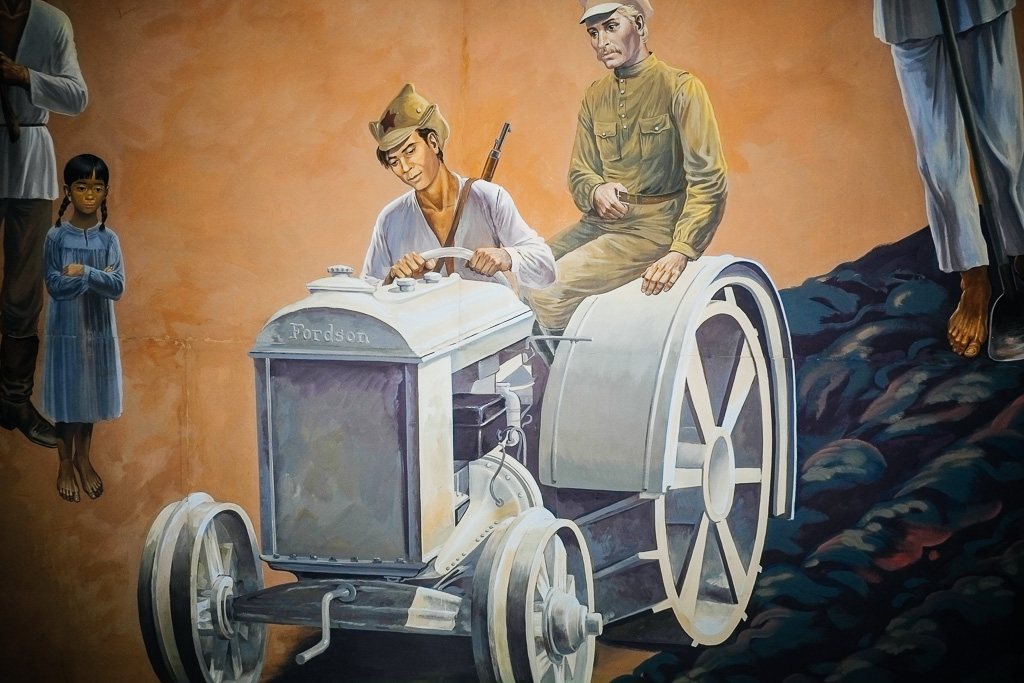 soviet tractor ussr mural