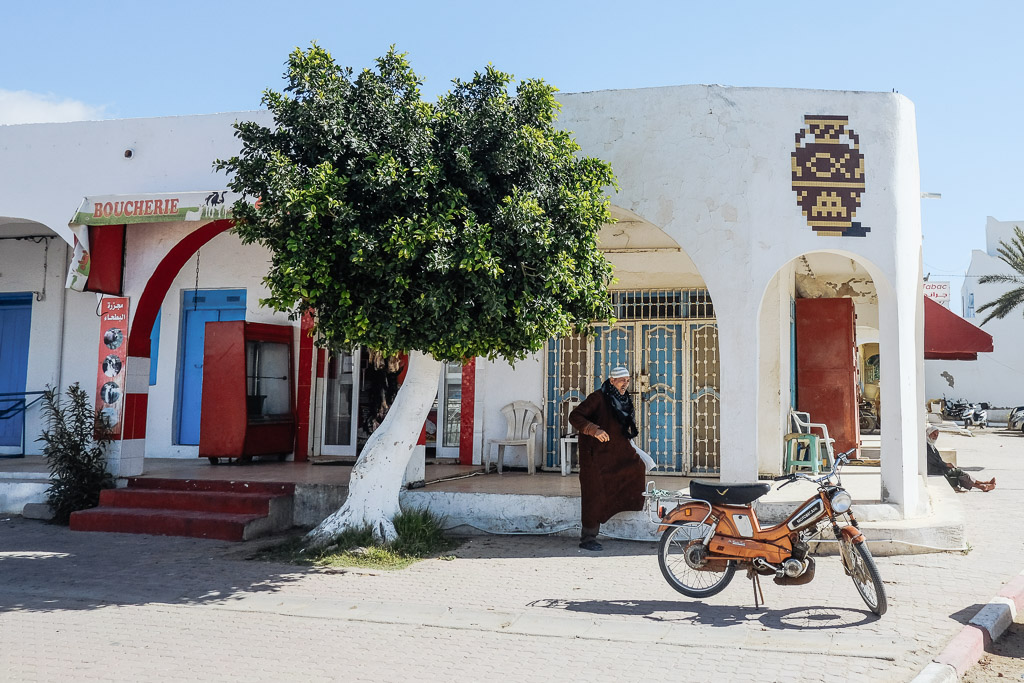 tour-invader-tunisia