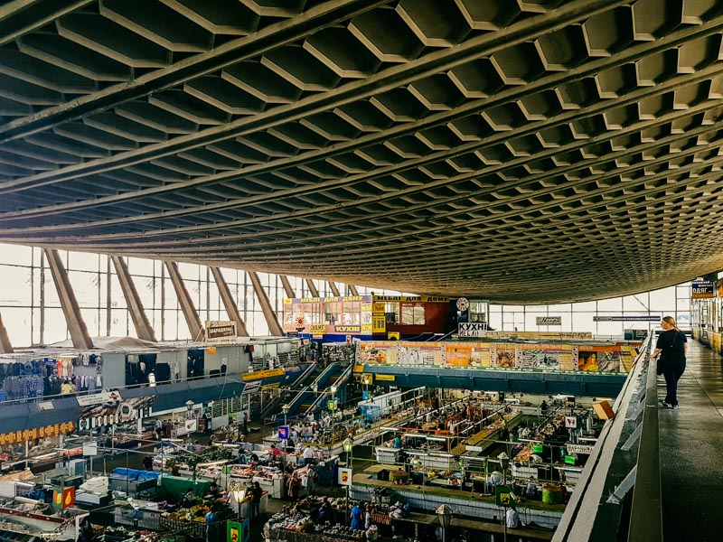 zhynyi market kiev interior